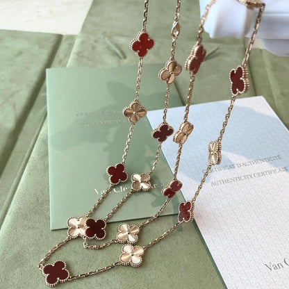 [Cadisa]CLOVER 20 MOTIFS LASER CARNELIAN NECKLACE