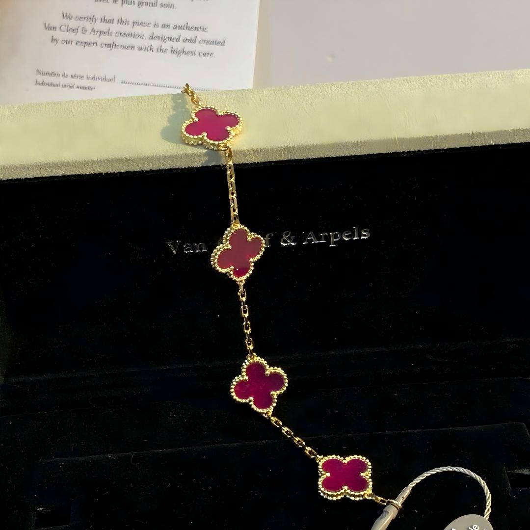 [Cadisa]NEW CLOVER 5 MOTIFS PINK ENAMEL BRACELET