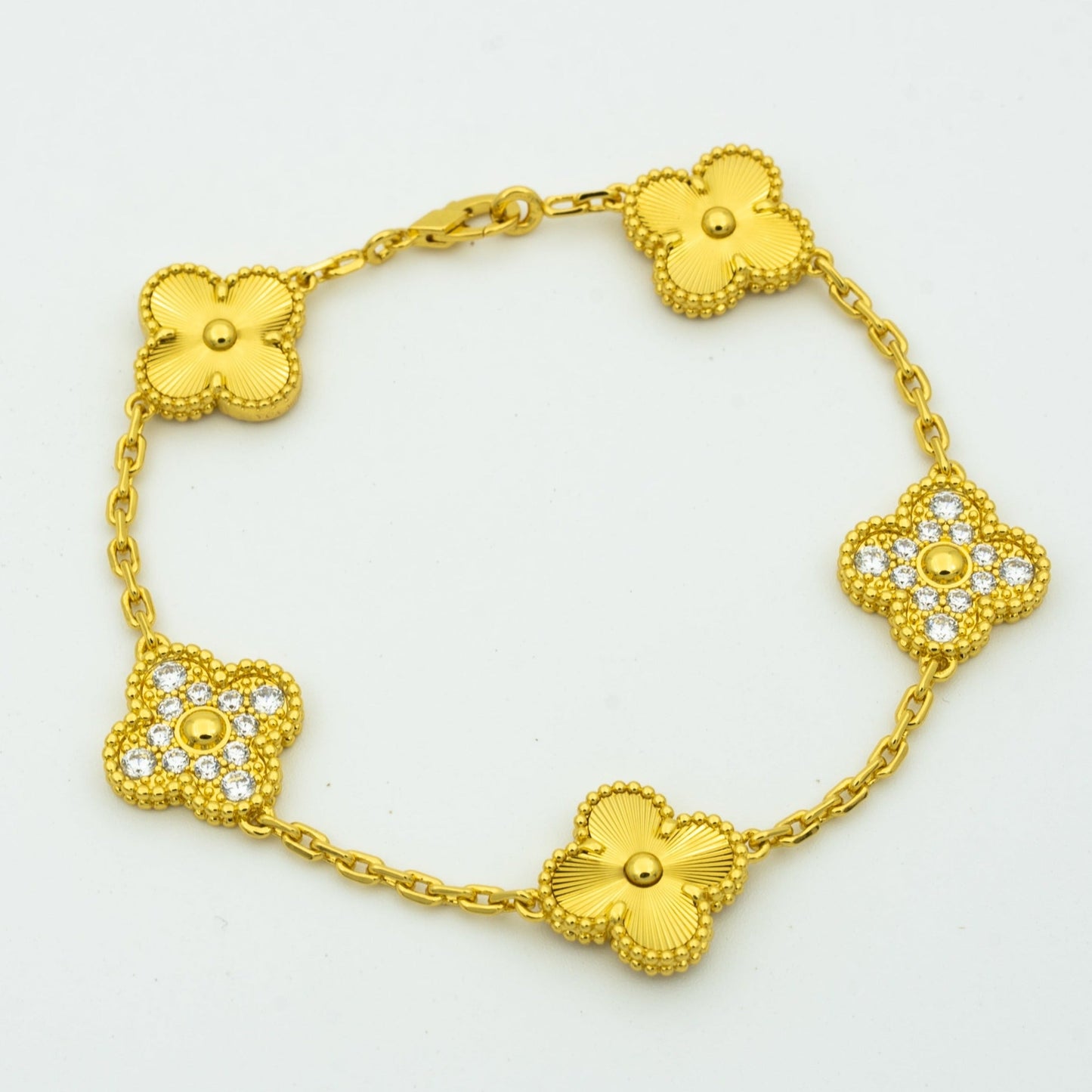 [Gaonasi] CLOVER 5 MOTIF LASER BRACELET COLLECTION