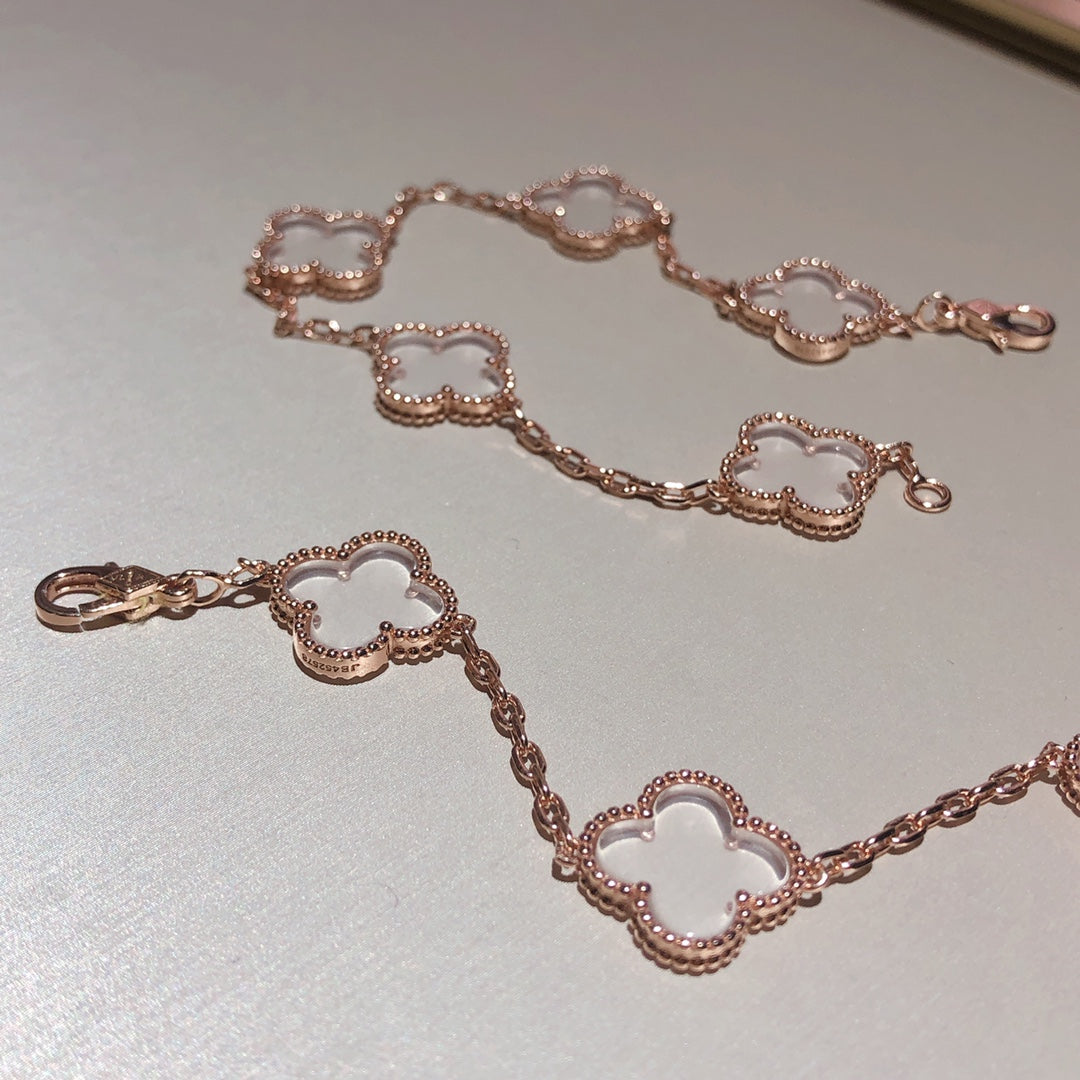 [Gaonasi]CLOVER 5 MOTIF ROCK CRYSTAL BRACELET