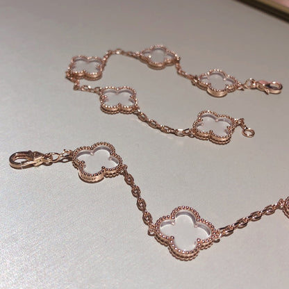 [Gaonasi]CLOVER 5 MOTIF ROCK CRYSTAL BRACELET