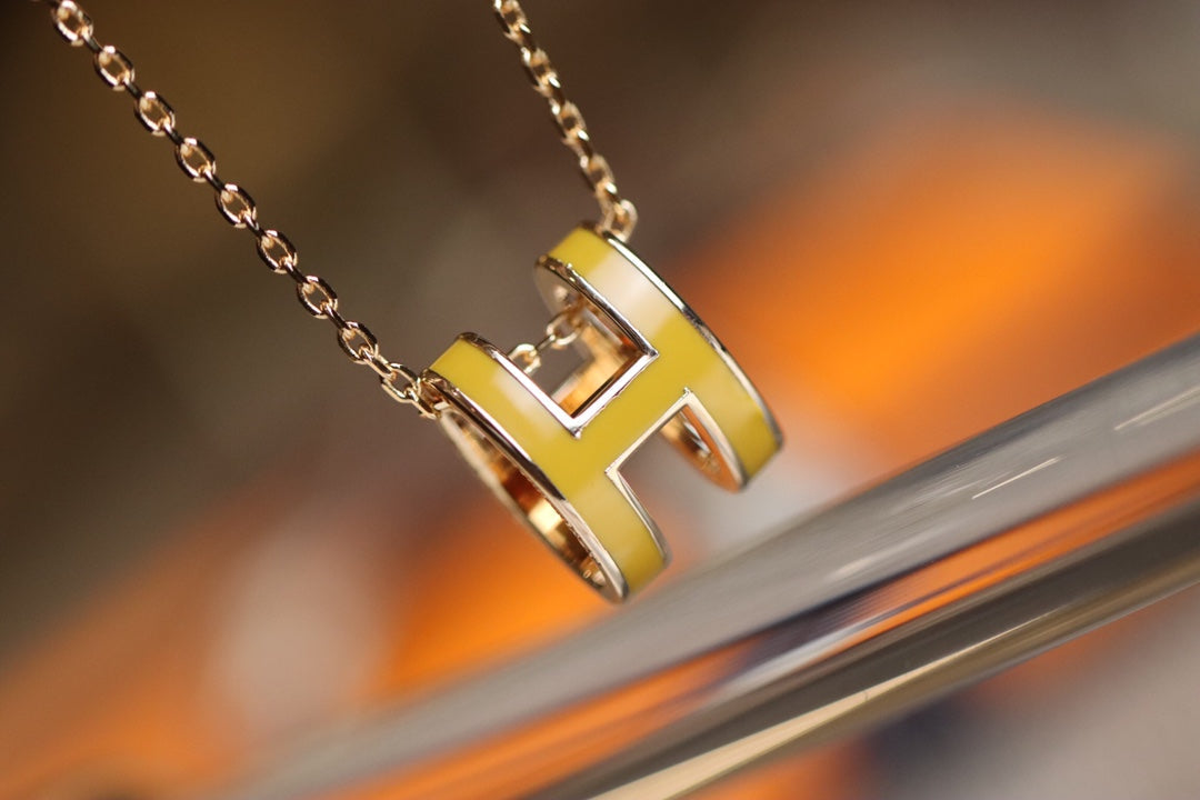 [Gaonasi]POP H PEDANT PINK GOLD
