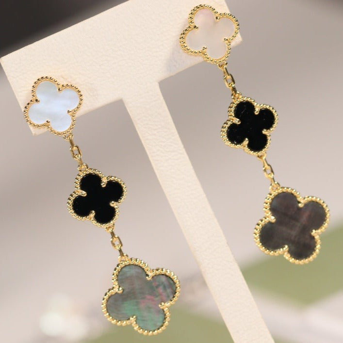 [Gaonasi]CLOVER EARRINGS GOLD ONYX MOP 3 MOTIF