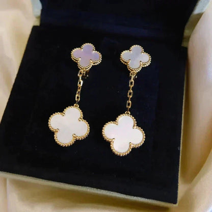 [Gaonasi]CLOVER 2 MOTIF WHITE MOP EARRINGS