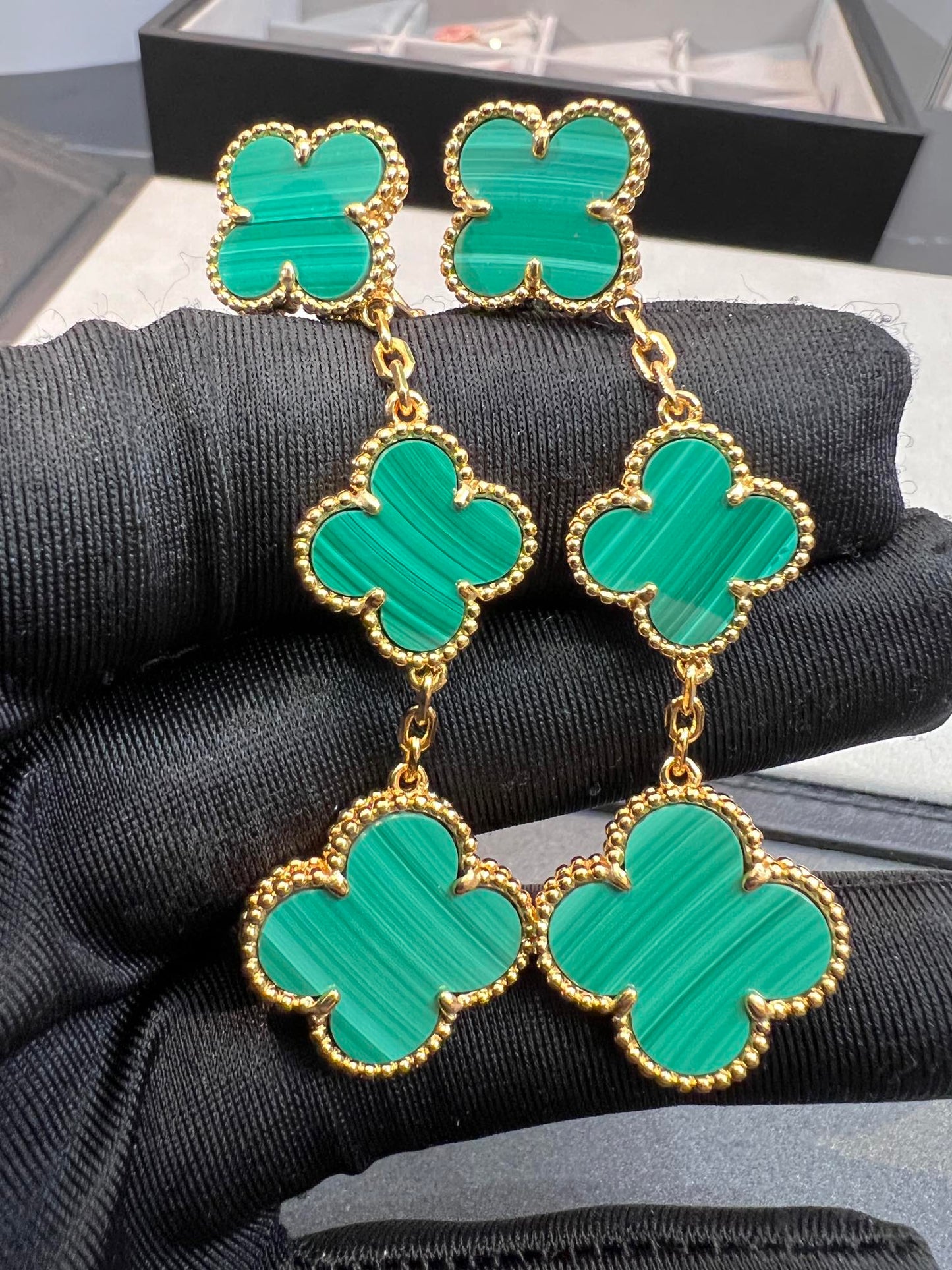 [Gaonasi]CLOVER MALACHITE 3 MOTIFS GOLD