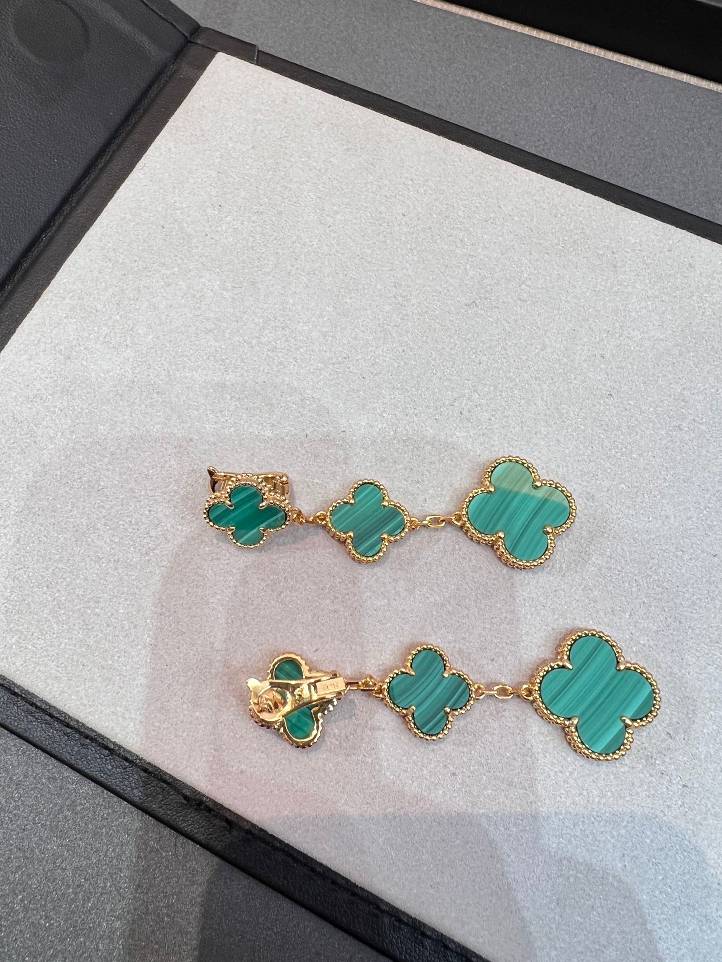 [Gaonasi]CLOVER MALACHITE 3 MOTIFS GOLD