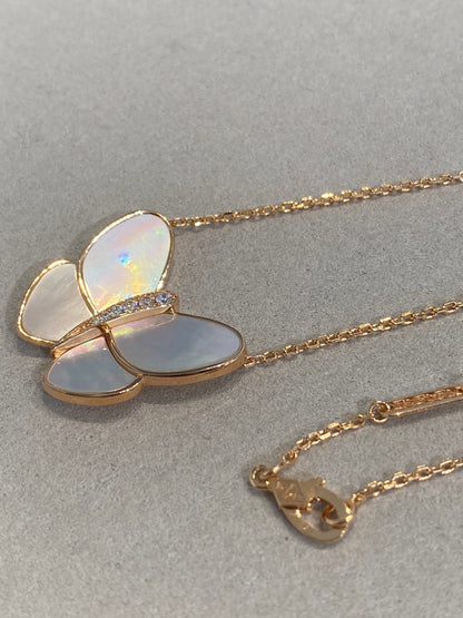 [Gaonasi]BUTTERFLY GOLD MOP DIAMOND NECKLACE
