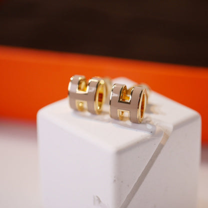 [Gaonasi]MINI POP H GOLD EARRINGS GREY