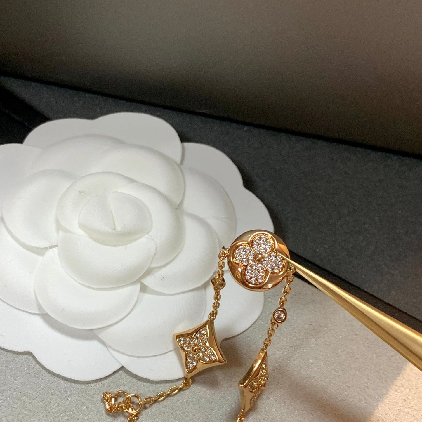 [Gaonasi]STAR AND SUN 4 MOTIFS GOLD DIAMONDS BRACELET
