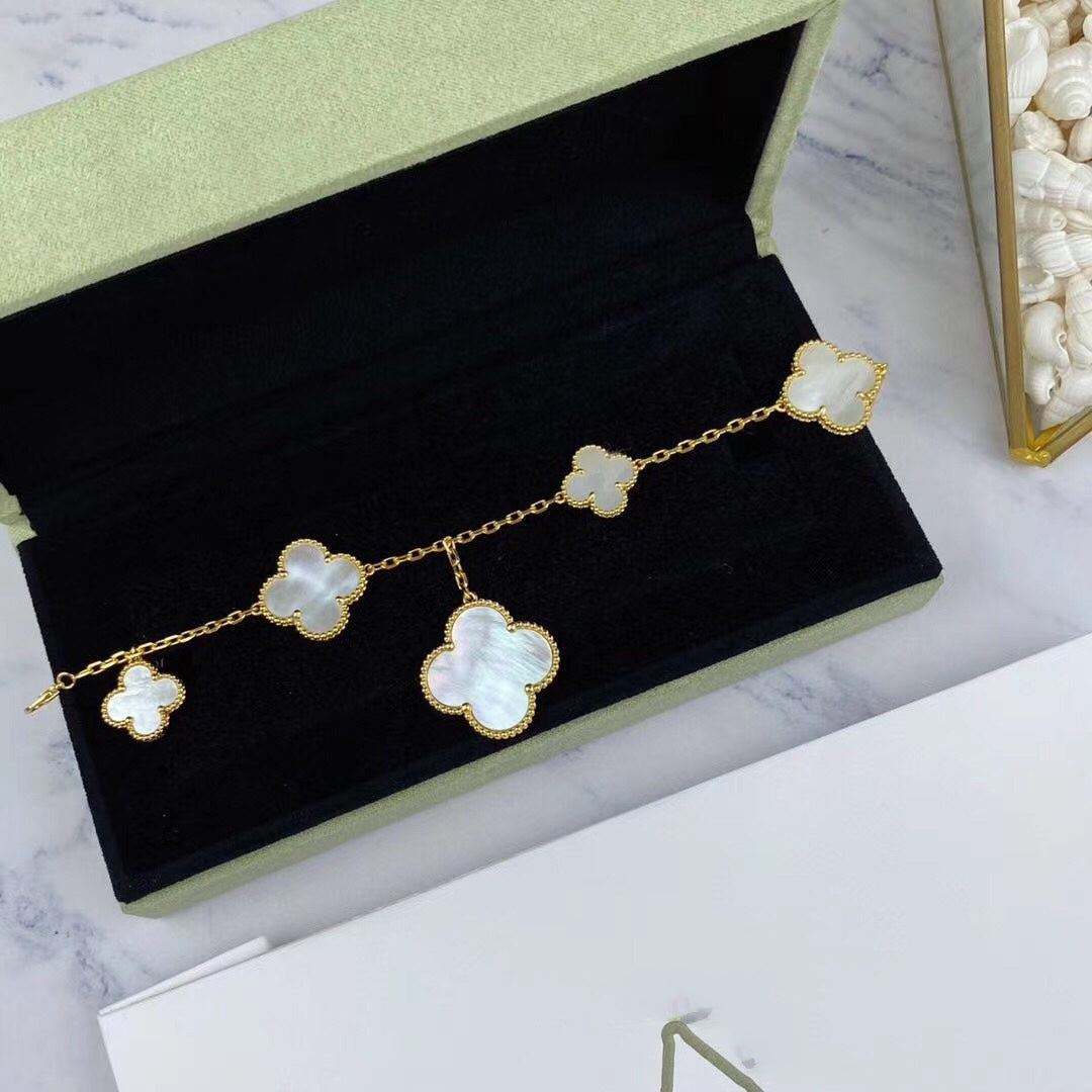 [Gaonasi]MAGIC CLOVER MOP GOLD BRACELET 5 MOTIFS