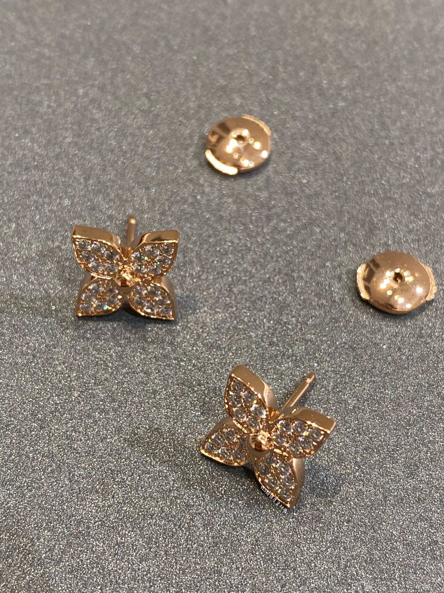 [Gaonasi]STAR DIAMOND EARRINGS