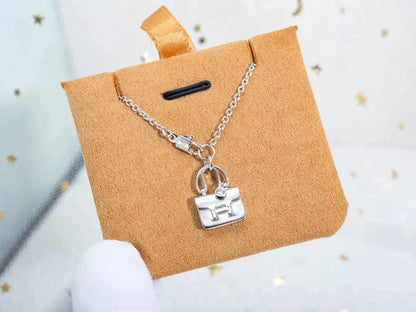 [Gaonasi]AMULETTE PEDANT SILVER NECKLACE