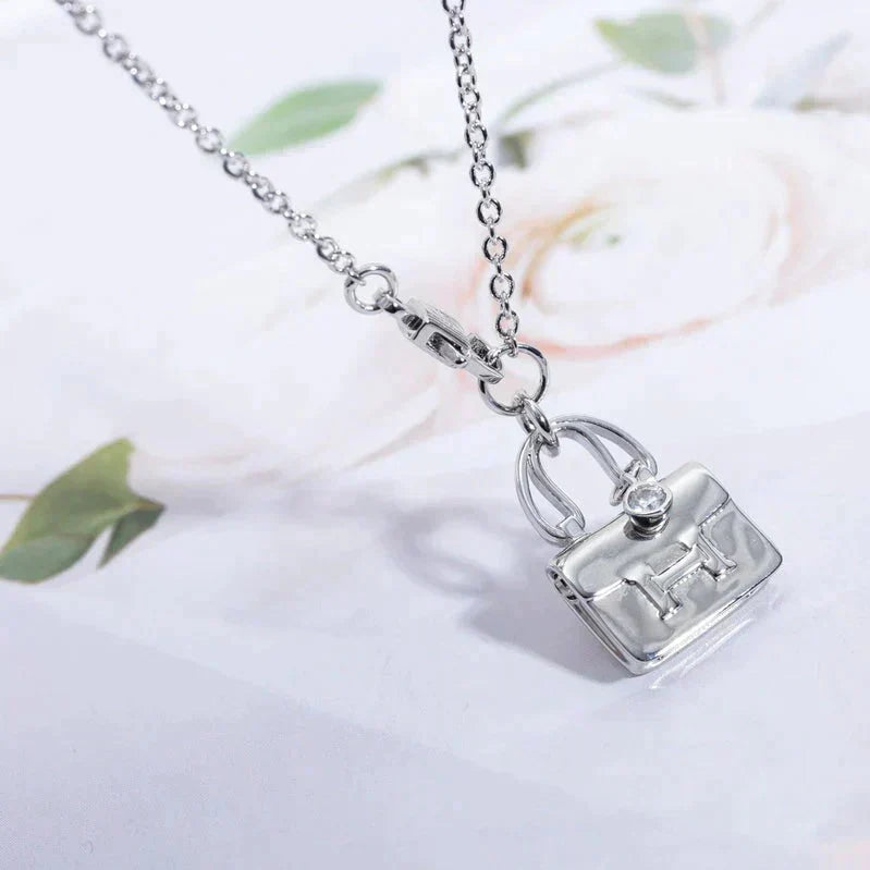 [Gaonasi]AMULETTE PEDANT SILVER NECKLACE