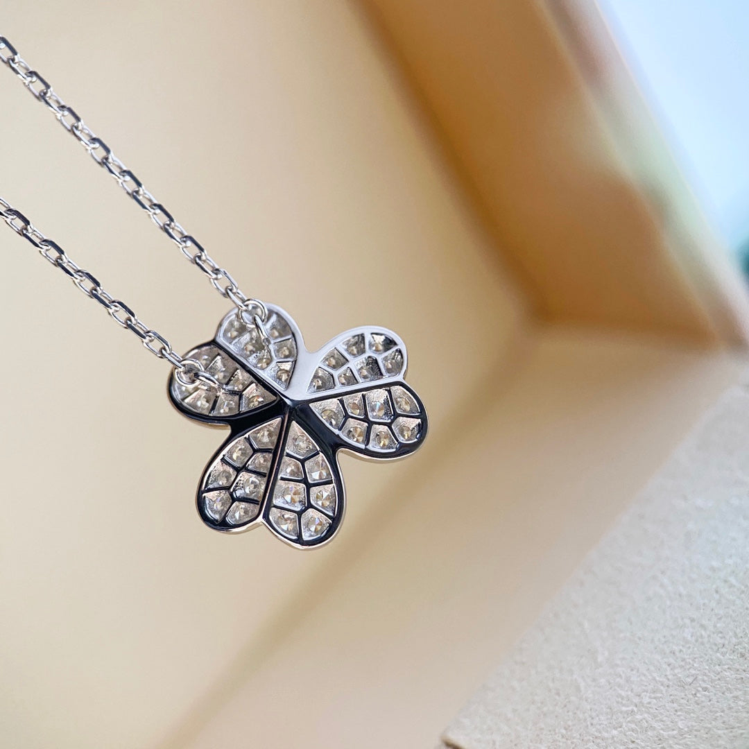 [Gaonasi]CLOVER DIAMOND NECKLACE SILVER