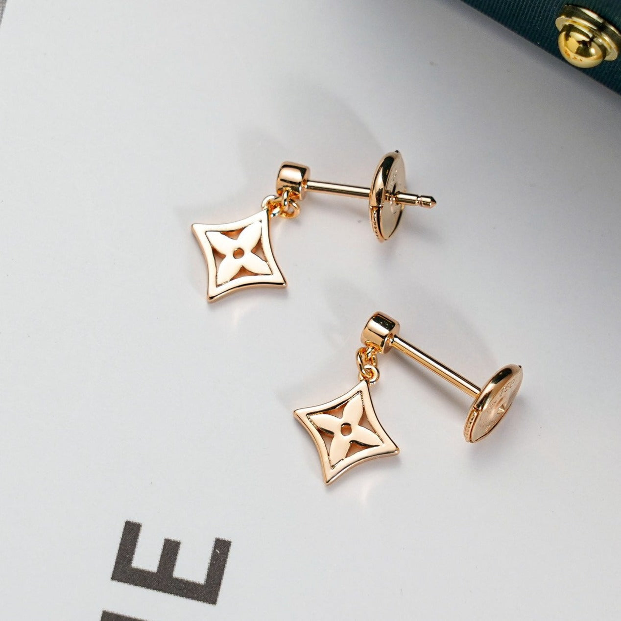 [Gaonasi]STAR EARRINGS GOLD