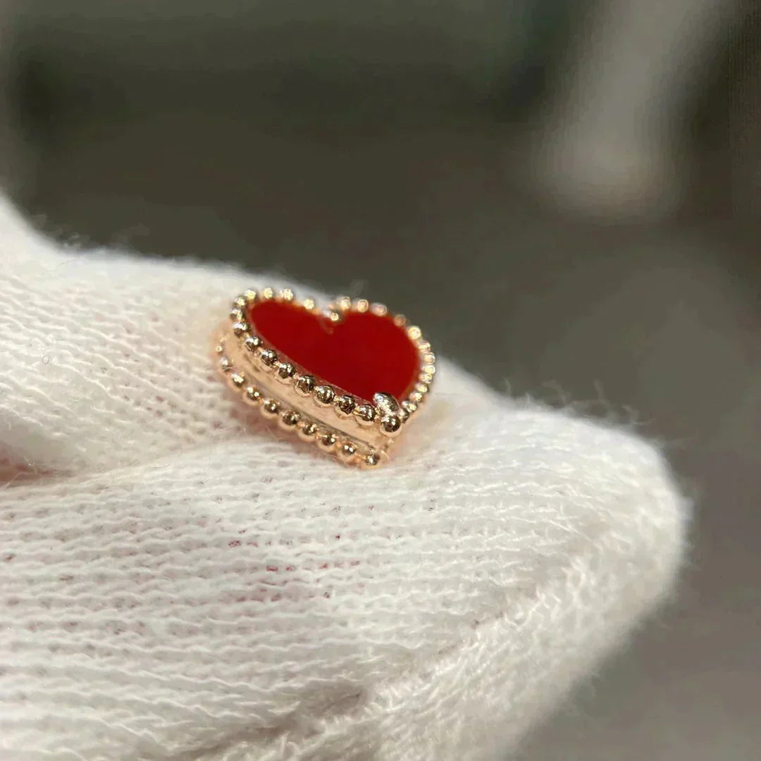[Gaonasi]HEART CARNELIAN STUD EARRINGS