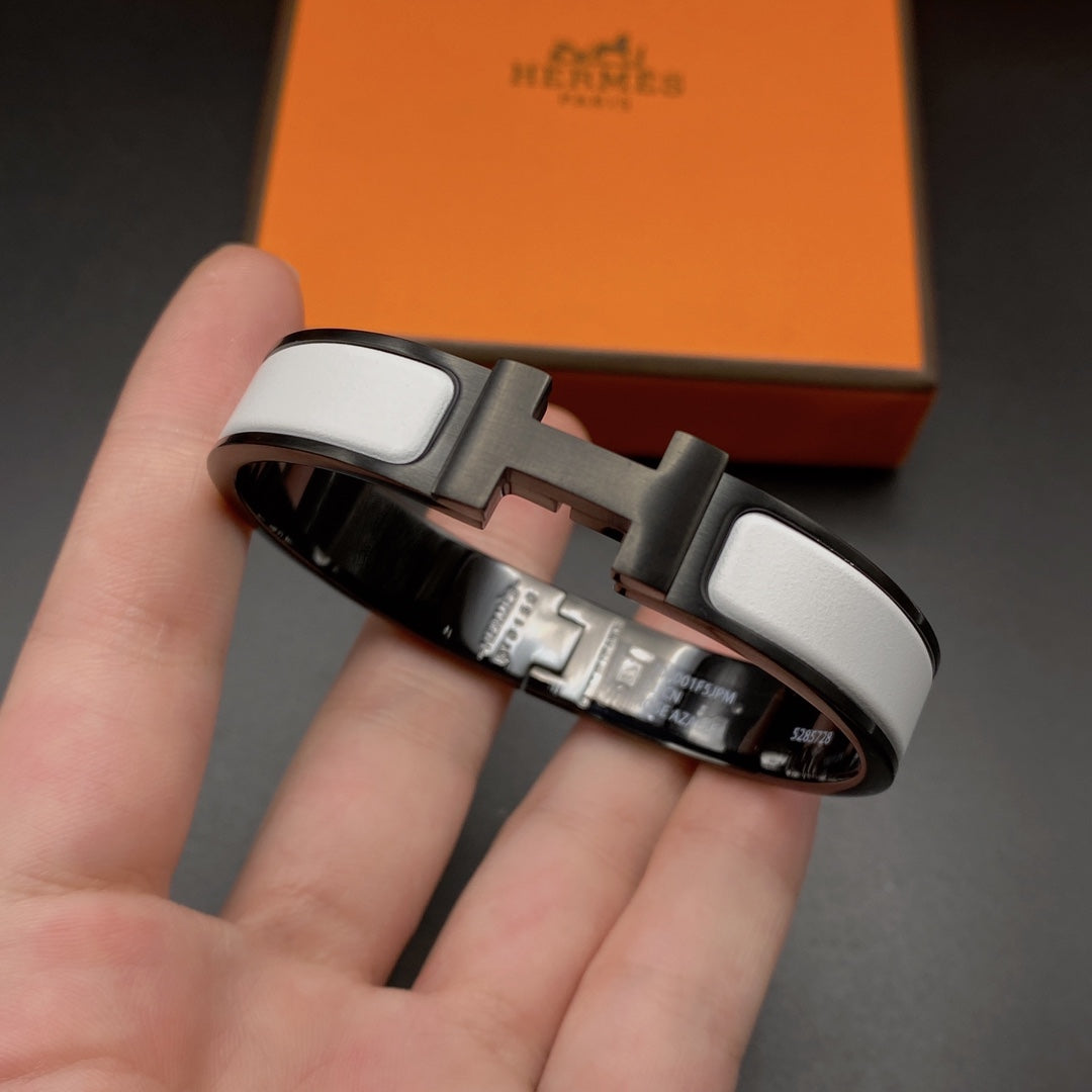 [Gaonasi]H BRACELET 12MM BLACK WHITE CERAMIC