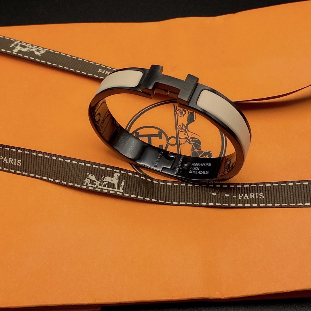 [Gaonasi]H BRACELET 12MM BLACK BEIGE CERAMIC