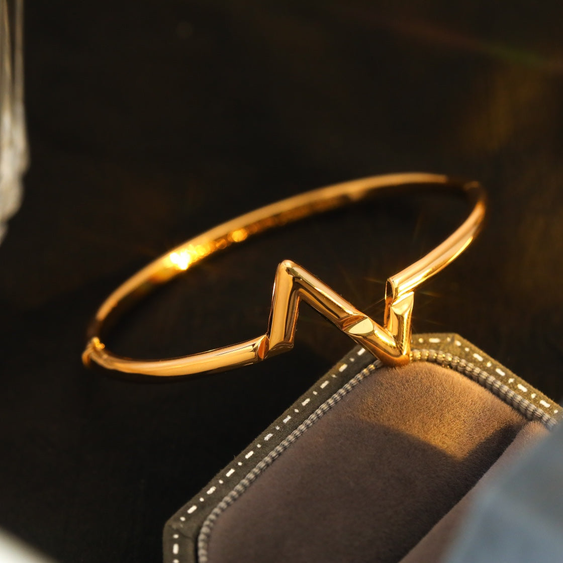 [Gaonasi]VOLTE UPSITE DOWN BRACELET