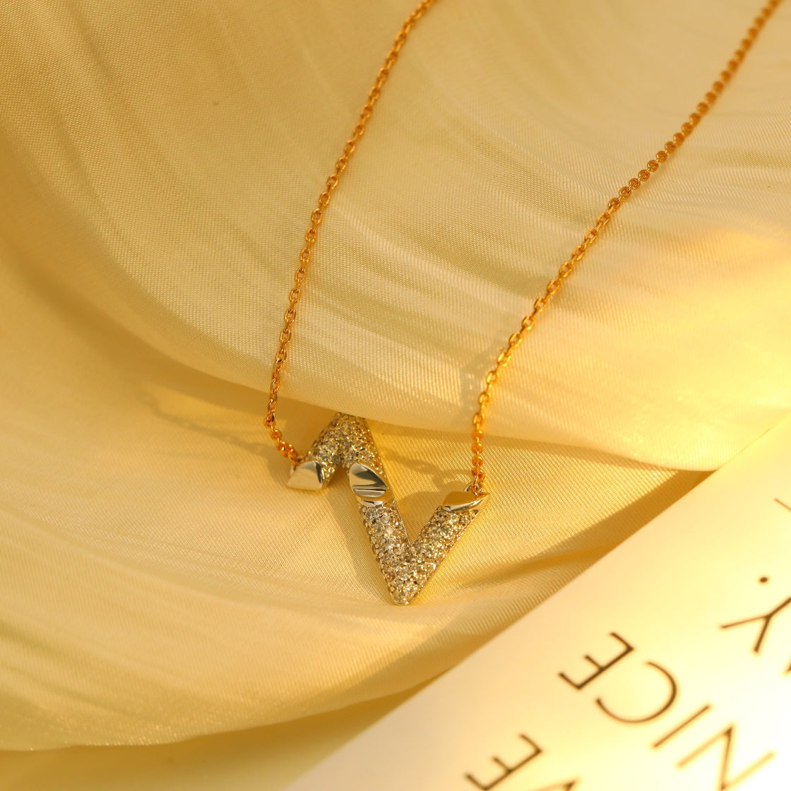 [Gaonasi]VOLT SILVER DIAMOND PEDANT NECKLACE