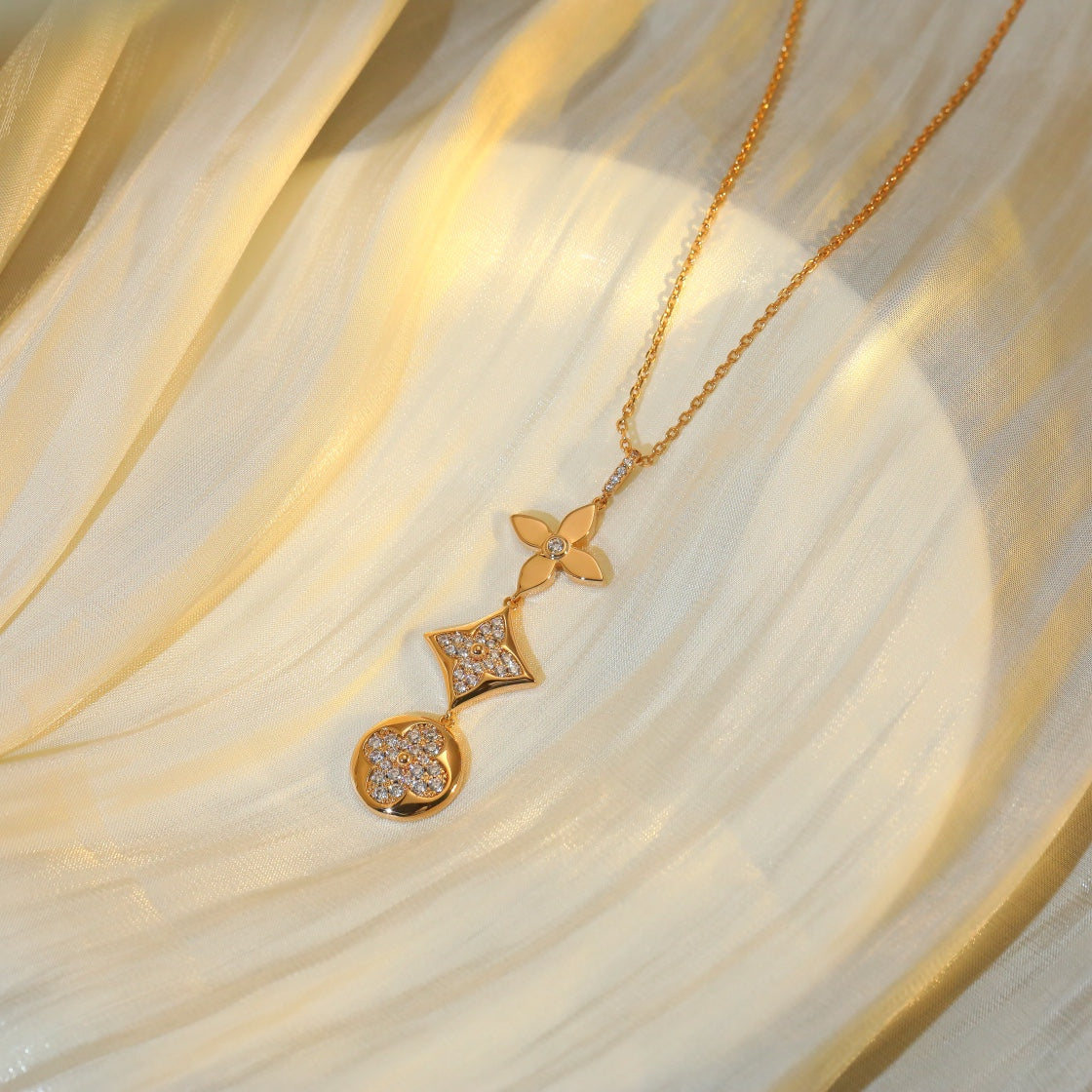[Gaonasi]STAR AND SUN DIAMOND PINK GOLD NECKLACE