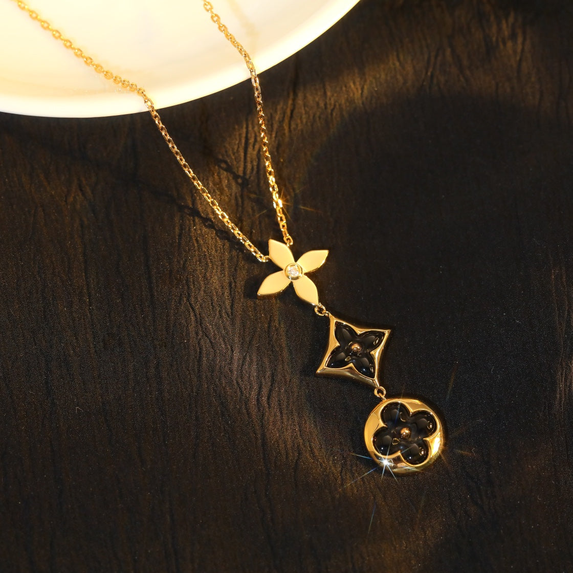 [Gaonasi]STAR AND SUN ONYX PINK GOLD NECKLACE
