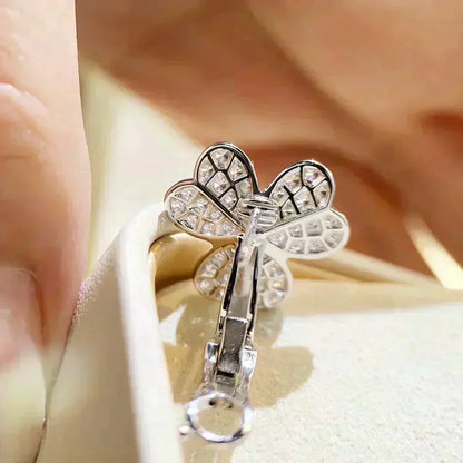 [Gaonasi]CLOVER COMOS DIAMOND EARRINGS SILVER