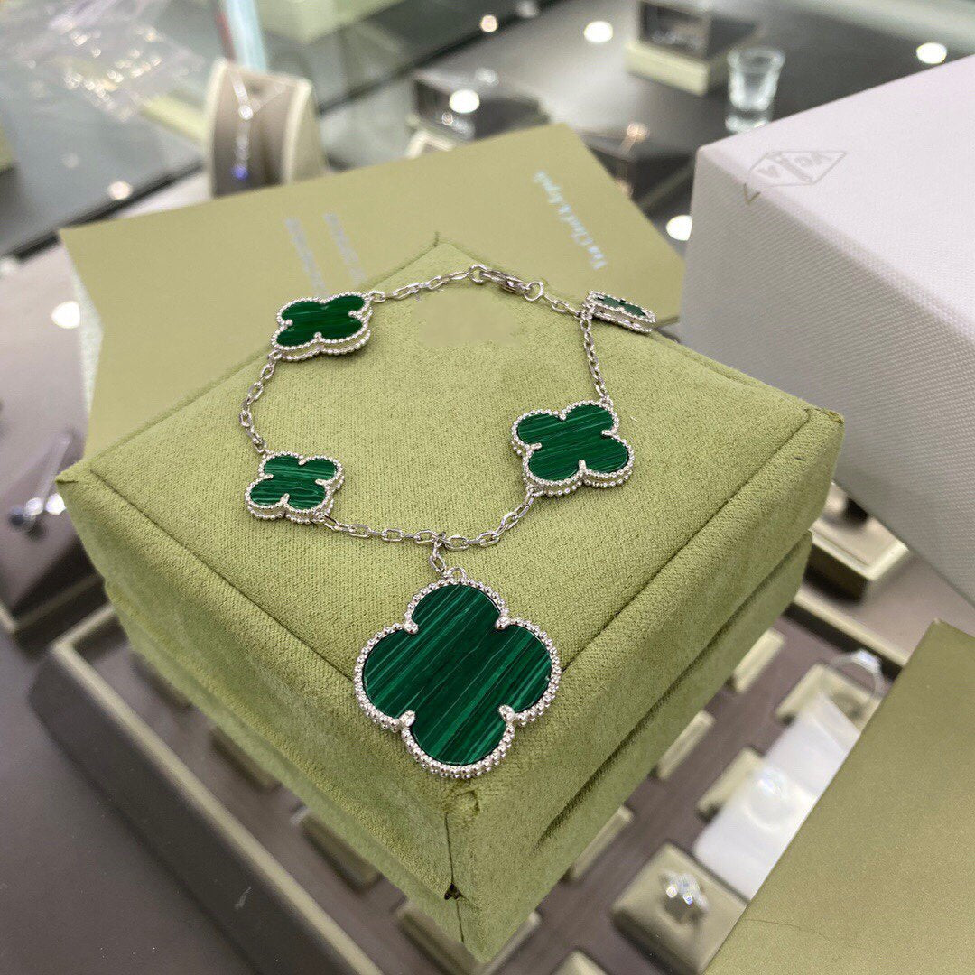 [Gaonasi]CLOVER 5 MOTIFS SIVLER MALACHITE BRACELET