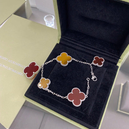 [Gaonasi]CLOVER 5 MOTIFS SIVLER CARNELIAN TIGER EYE BRACELET
