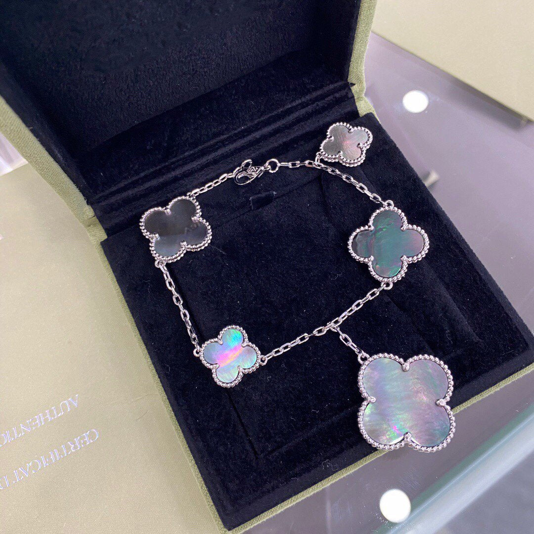 [Gaonasi]CLOVER 5 MOTIFS SIVLER DARK MOP BRACELET