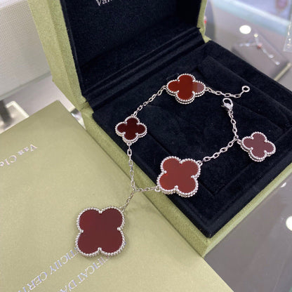 [Gaonasi]CLOVER 5 MOTIFS SIVLER CARNELIAN BRACELET