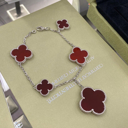 [Gaonasi]CLOVER 5 MOTIFS SIVLER CARNELIAN BRACELET