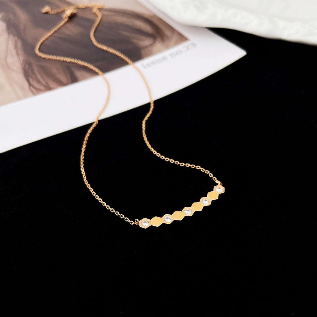 [Gaonasi]BEE MY LOVE DIAMOND NECKLACE
