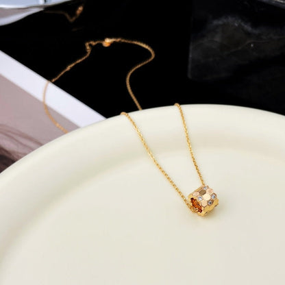 [Gaonasi]BEE MINI PEDANT DIAMOND NECKLACE