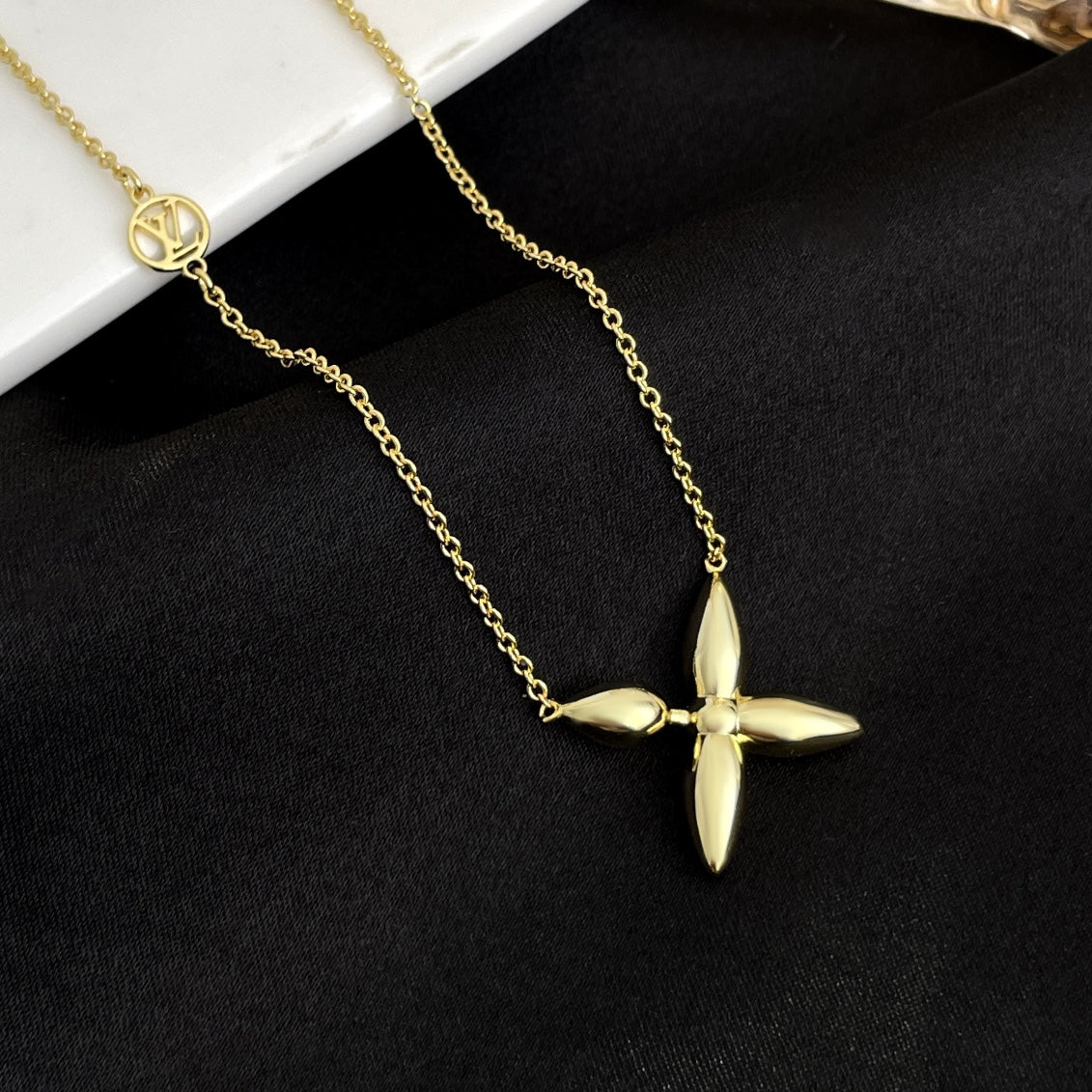 [Gaonasi]LOUISETTE GOLD NECKLACE