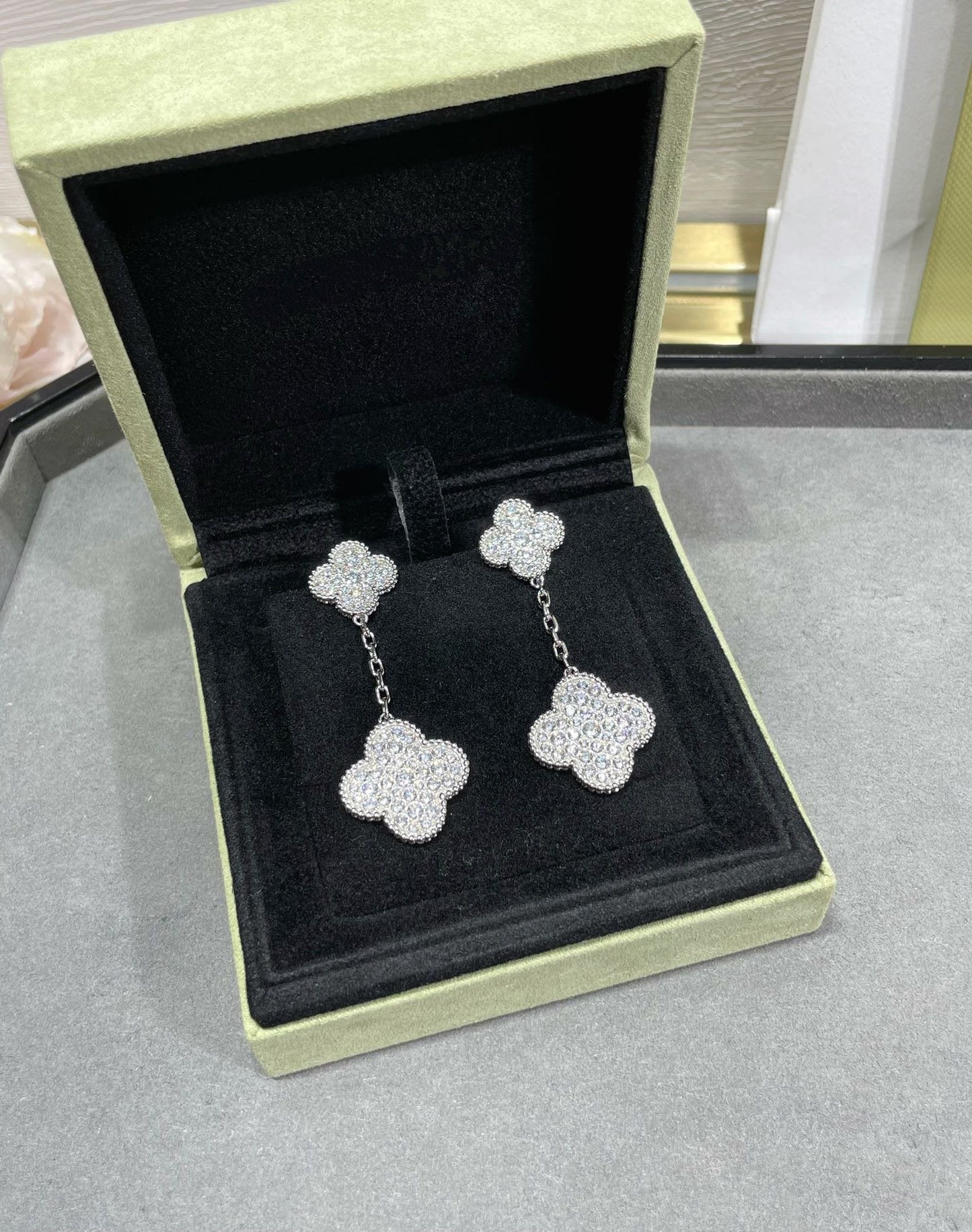 [Gaonasi]CLOVER 2 MOTIFS DIAMOND PAVED SILVER EARRINGS