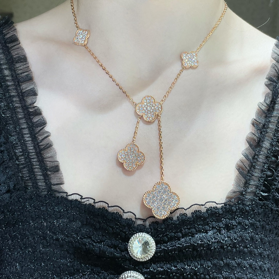 [Gaonasi]CLOVER 6 MOTIF DIAMOND PAVED NECKLACE