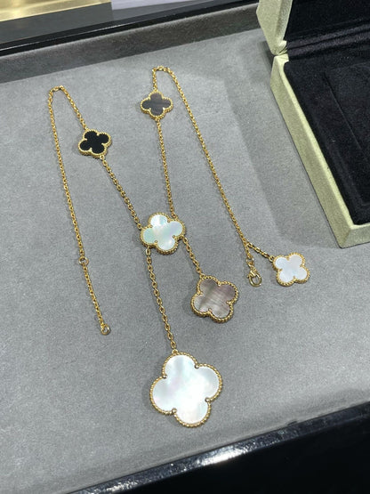 [Gaonasi]CLOVER 6 MOTIF MOP ONYX GOLD NECKLACE