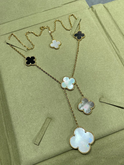 [Gaonasi]CLOVER 6 MOTIF MOP ONYX GOLD NECKLACE