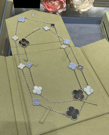 [Gaonasi]CLOVER 16 MOTIF CHALCEDONY MOP SILVER NECKLACE