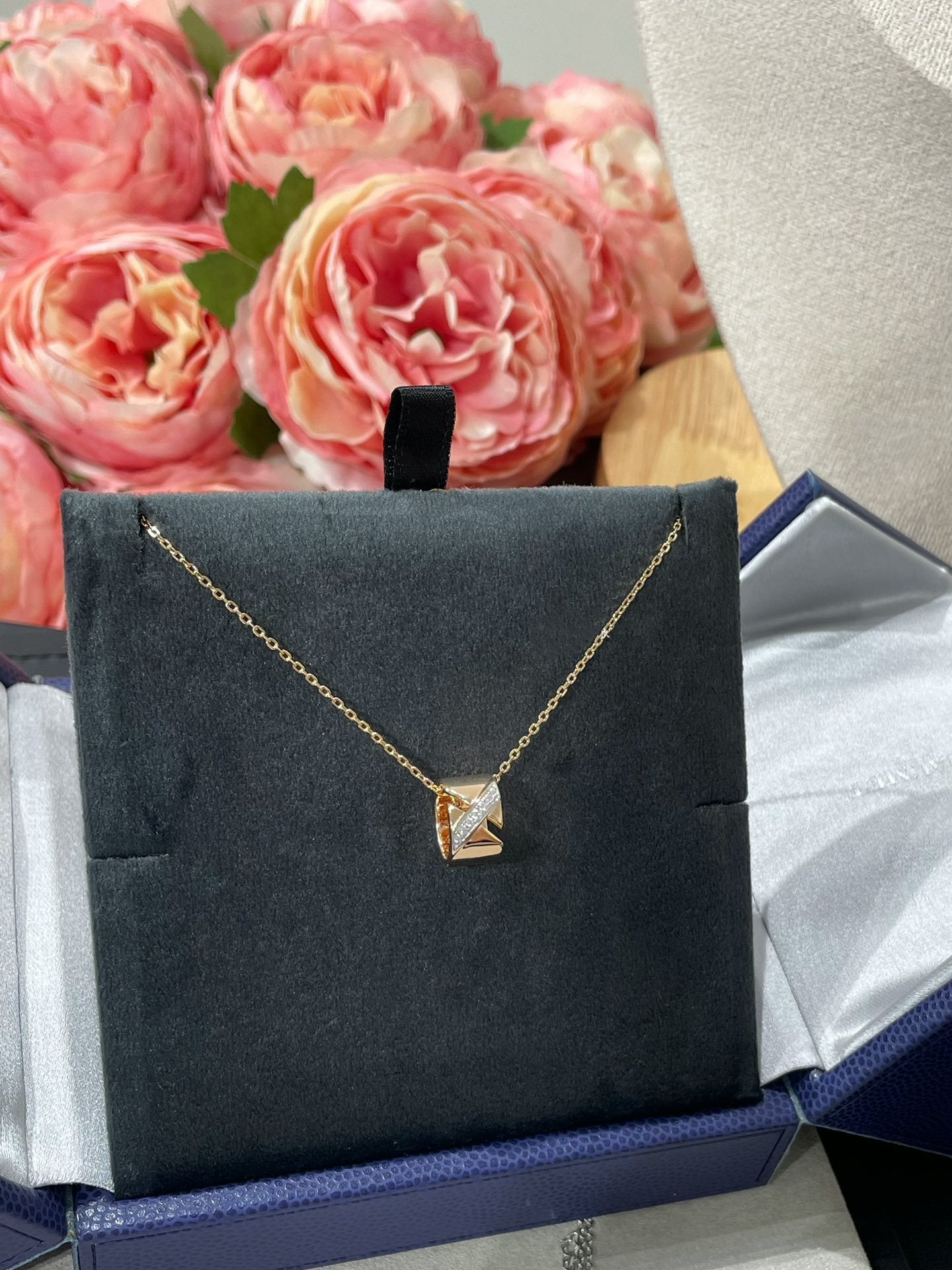 [Gaonasi]LIENS EVIDENCE DIAMOND NECKLACE