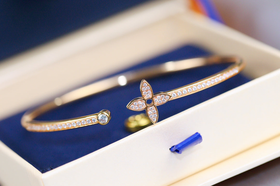 [Gaonasi]IDYLLE PINK GOLD OPEN BRACELET DIAMOND PAVED