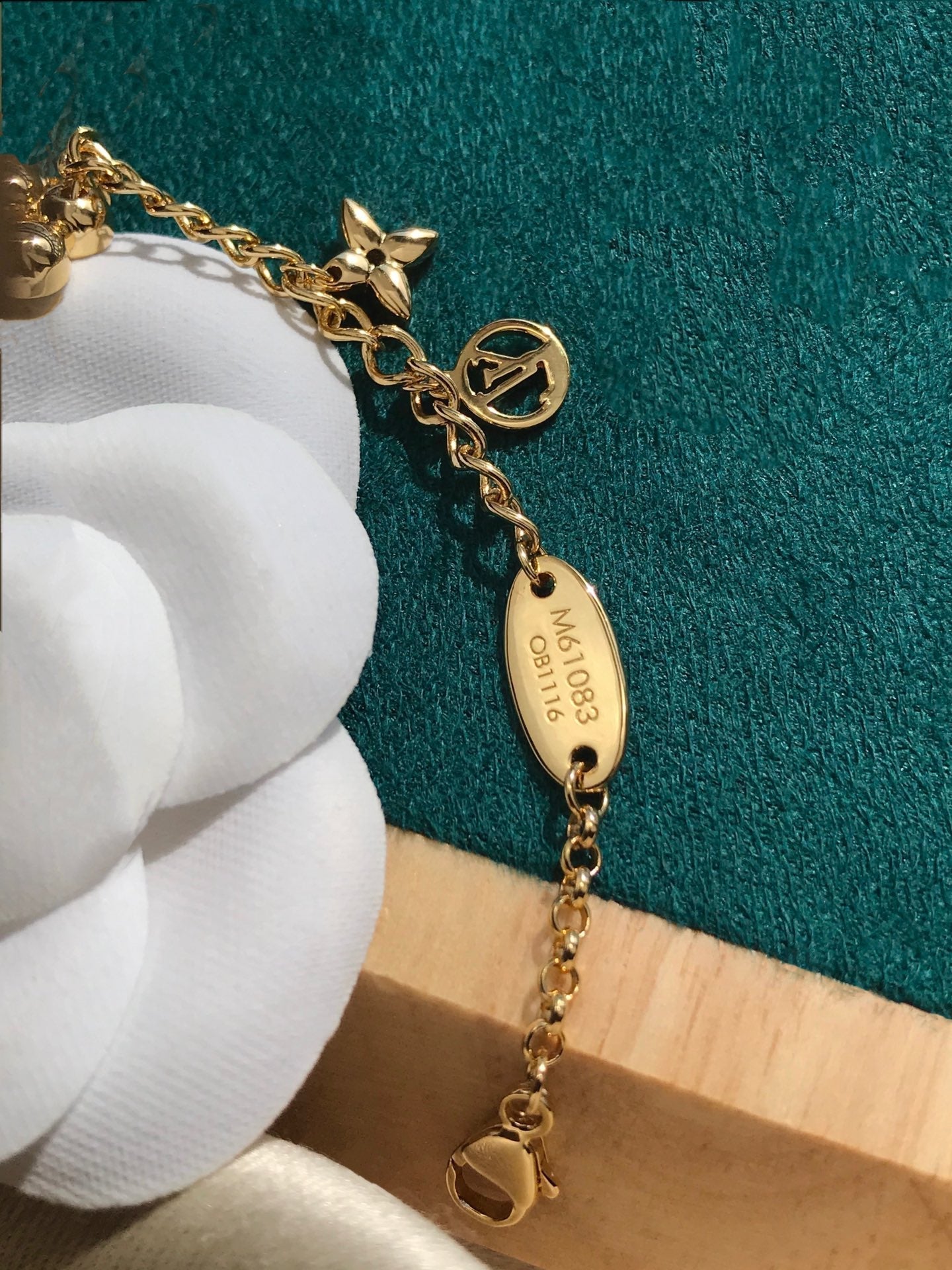 [Gaonasi]BLOOMING PINK GOLD MOP BRACELET