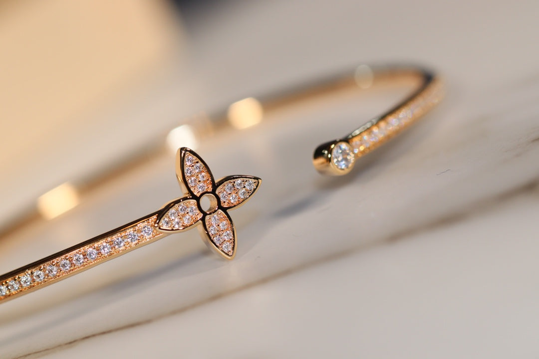 [Gaonasi]IDYLLE GOLD OPEN BRACELET DIAMOND PAVED