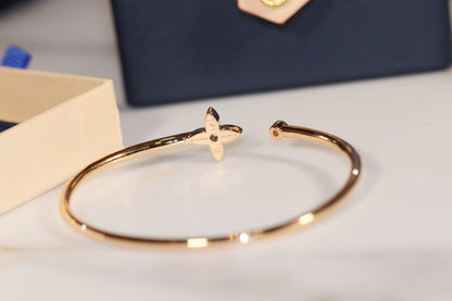 [Gaonasi]IDYLLE GOLD OPEN BRACELET DIAMOND PAVED