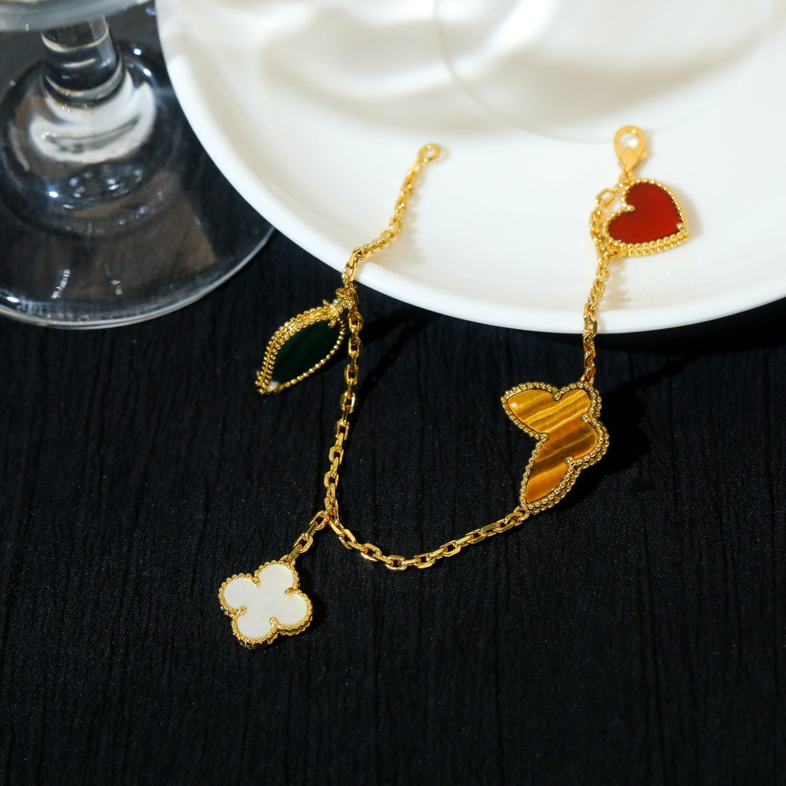 [Gaonasi]LUCKY SPRING 5 MOTIF GOLD BRACELET