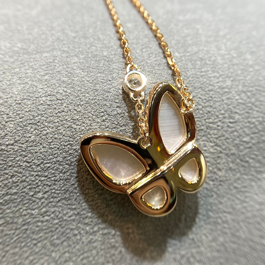 [Gaonasi]BUTTERFLY MOP DIAMOND NECKLACE