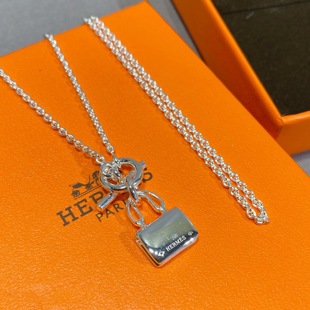 [Gaonasi]CONSTANCE PEDANT SILVER NECKLACE