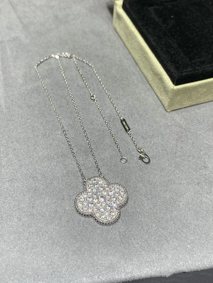 [Gaonasi]CLOVER 25MM LARGE PENDANT DIAMOND PAVED SILVER NECKLACE