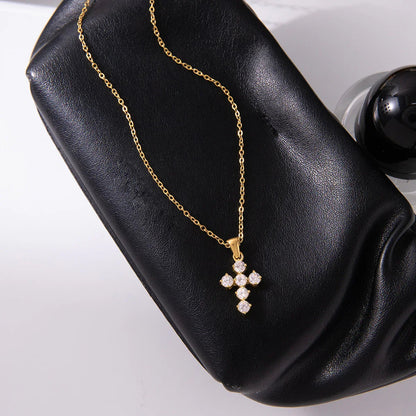 [Gaonasi]Wynter Diamond Cross Necklace